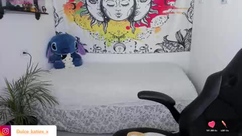 Sofia online show from 11.24.25