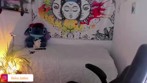 Snapshot of just_katiex chatting on 01.08.26 Sofia online show from 01.08.26