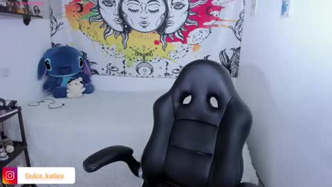 Snapshot of just_katiex chatting on 02.04.26 Sofia online show from 02.04.26