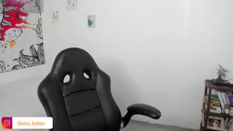 Snapshot of just_katiex chatting on 02.19.26 Sofia online show from 02.19.26