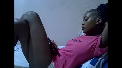Snapshot of just_nuru chatting on 03.10.25 just_nuru online show from 03.10.25