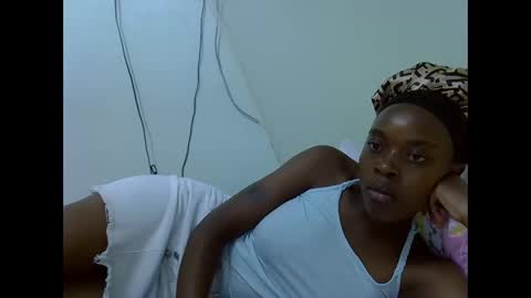 Snapshot of just_nuru chatting on 02.11.26 just_nuru online show from 02.11.26