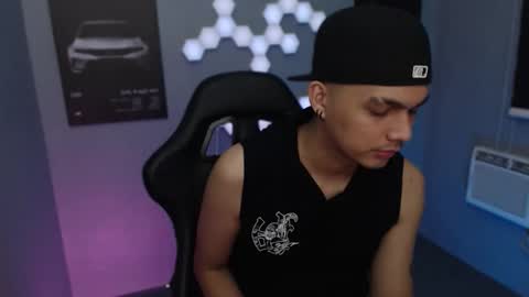 Snapshot of justagamerxxx chatting on 09.24.25 Rhys online show from 09.24.25