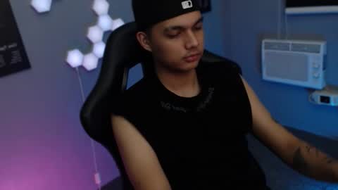 Snapshot of justagamerxxx chatting on 10.12.25 Rhys online show from 10.12.25