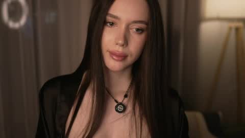 Snapshot of justbarbie_new_ chatting on 05.17.26 Katarina online show from 05.17.26