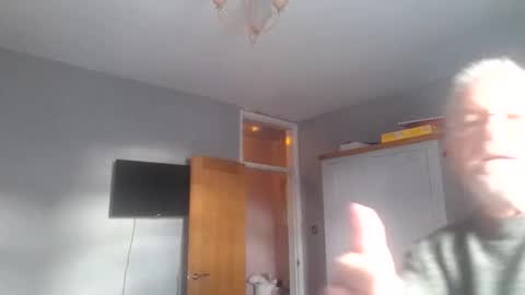 justenjoyingurcompany online show from 10.22.25