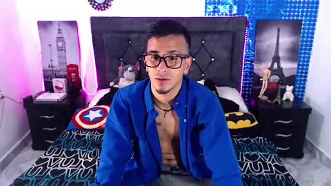 Snapshot of justin_melendez chatting on 01.05.25 JUSTIN online show from 01.05.25