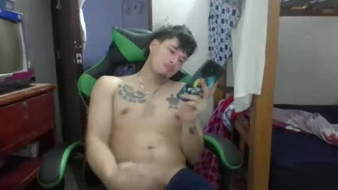 justin_taylor02 online show from 11.09.25