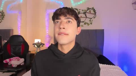 Snapshot of justinbe_ chatting on 02.07.26 Justin online show from 02.07.26