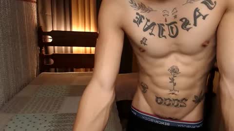 justine_hunk online show from 01.06.25