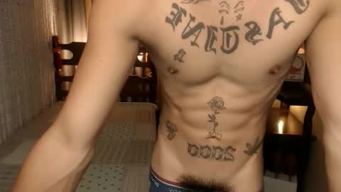 justine_hunk online show from 11.18.25