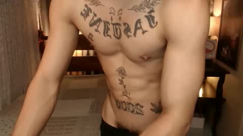 justine_hunk online show from 02.24.26