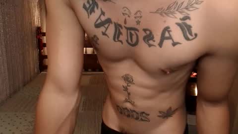 justine_hunk online show from 06.07.26
