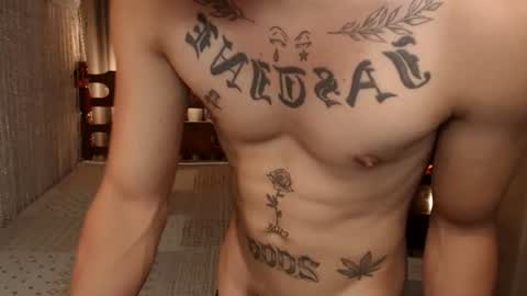 justine_hunk online show from 06.12.26