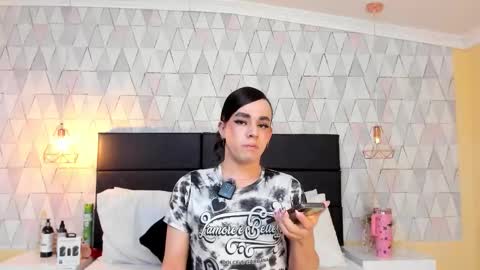 Justine online show from 11.20.25