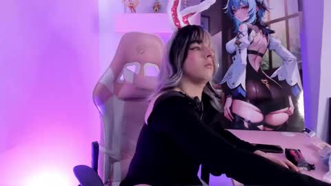 Justine online show from 04.19.26