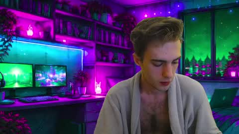 Hologram Guy online show from 06.08.26