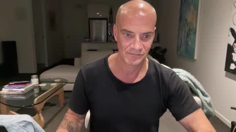 justinscott1972660422 online show from 11.20.25