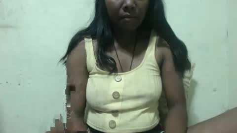 Snapshot of justlhot chatting on 11.13.25 Justlhot online show from 11.13.25