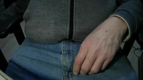 Snapshot of justme39057 chatting on 10.31.25 Justme39057 online show from 10.31.25