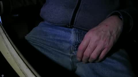 Snapshot of justme39057 chatting on 11.03.25 Justme39057 online show from 11.03.25