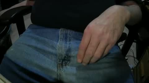 Snapshot of justme39057 chatting on 11.14.25 Justme39057 online show from 11.14.25