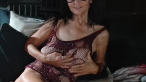 Bev aka Diamond online show from 11.12.25