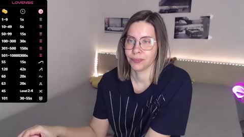 Julie online show from 02.24.26