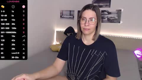 Julie online show from 03.02.26