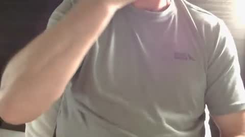 Snapshot of justyates chatting on 10.13.25 Just Yates online show from 10.13.25