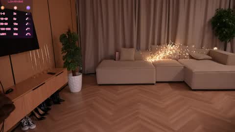 Amely online show from 04.07.26