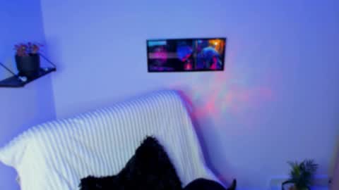 Kaaiiri online show from 12.14.24