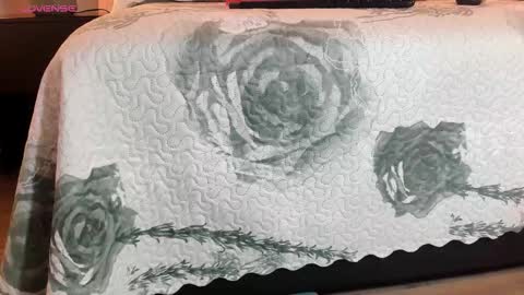 kaate_sweett online show from 12.17.25