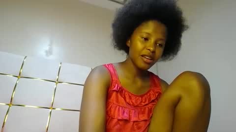 Snapshot of kadime001 chatting on 02.26.25 kadime online show from 02.26.25