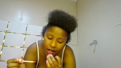 Snapshot of kadime001 chatting on 02.27.25 kadime online show from 02.27.25
