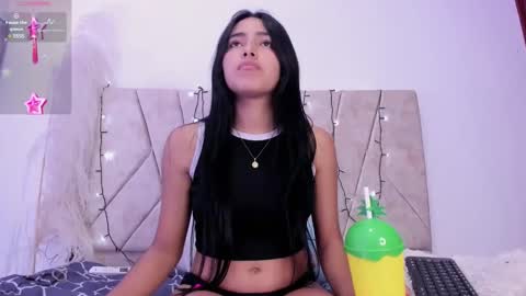 Snapshot of kaelaa18 chatting on 12.21.24 Kaela online show from 12.21.24