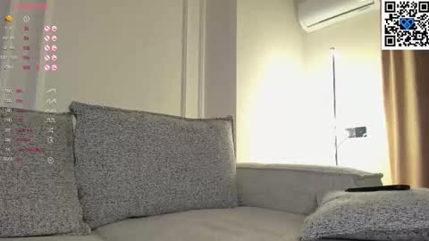 Snapshot of kahasani chatting on 11.14.25 Kira online show from 11.14.25