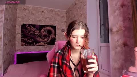 Snapshot of kai_and_gerda636 chatting on 01.26.25 kai_and_gerda636 online show from 01.26.25