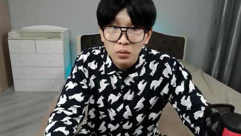 Kai Chicken online show from 12.04.25