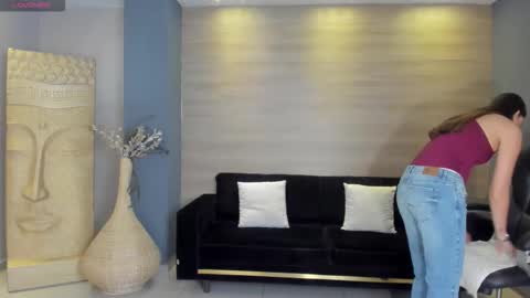 Kaia Ferreira online show from 10.12.25