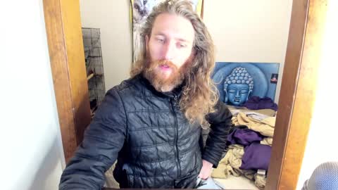 Snapshot of kaiku77 chatting on 12.21.24 Kaiku77 online show from 12.21.24