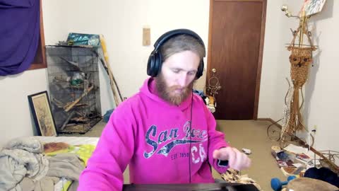 Snapshot of kaiku77 chatting on 01.11.25 Kaiku77 online show from 01.11.25