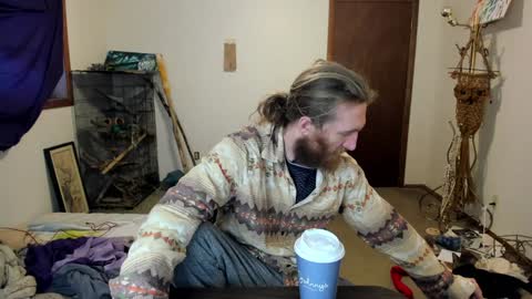 Snapshot of kaiku77 chatting on 01.12.25 Kaiku77 online show from 01.12.25