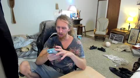 Snapshot of kaiku77 chatting on 09.27.25 Kaiku77 online show from 09.27.25