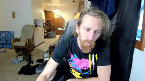 Snapshot of kaiku77 chatting on 10.05.25 Kaiku77 online show from 10.05.25