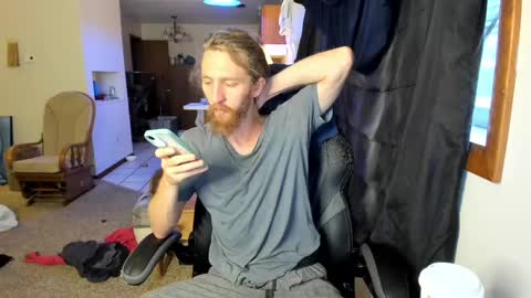 Snapshot of kaiku77 chatting on 10.07.25 Kaiku77 online show from 10.07.25