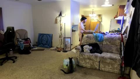 Kaiku77 online show from 01.10.26