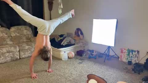 Kaiku77 online show from 02.20.26