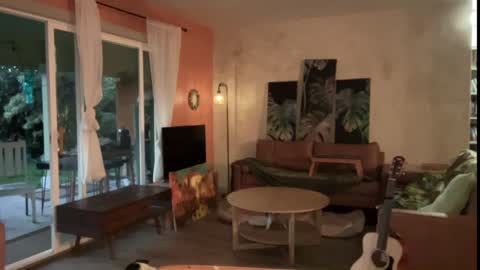 Snapshot of kaileeshy chatting on 02.04.25 Kailee Smile online show from 02.04.25