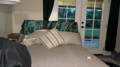 Snapshot of kaileeshy chatting on 02.12.26 Kailee Smile online show from 02.12.26